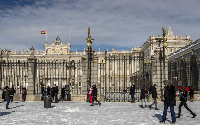 Madrid se paraliza tras la histórica nevada
