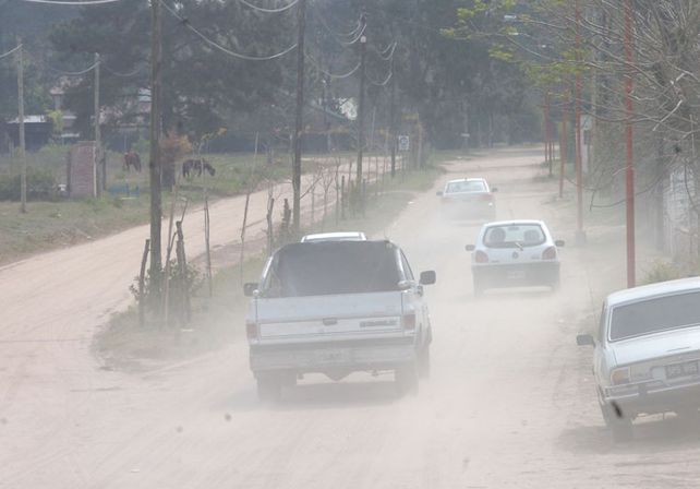 Vecinos de Villa California se oponen a pavimentar las calles del barrio cerca de Rincón