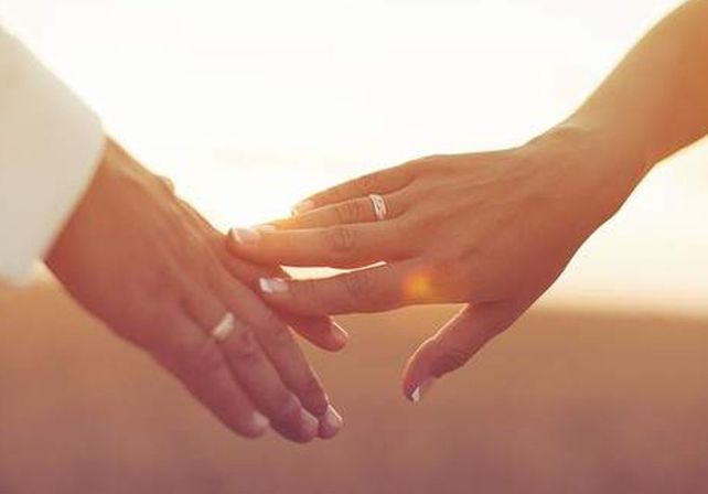 Vivir en pareja mejora la salud y el divorcio eleva el riesgo de enfermedad