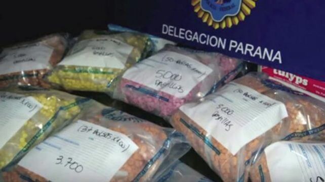 Sigue procesada la mujer que fue a la Aduana de Paranà a buscar un cargamento de éxtasis
