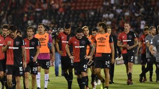 Newells no pudo sostener la ventaja y perdió por la jerarquía de River