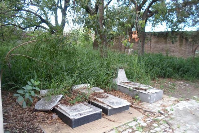 Reclaman declarar en emergencia al Cementerio Municipal