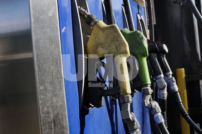 Estaciones de servicio: compromiso de empresarios para que no haya despidos por 30 días