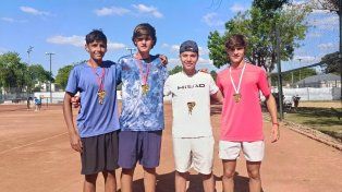 Tenis: el calendario de menores de la FST siguió adelante en varios puntos de la región