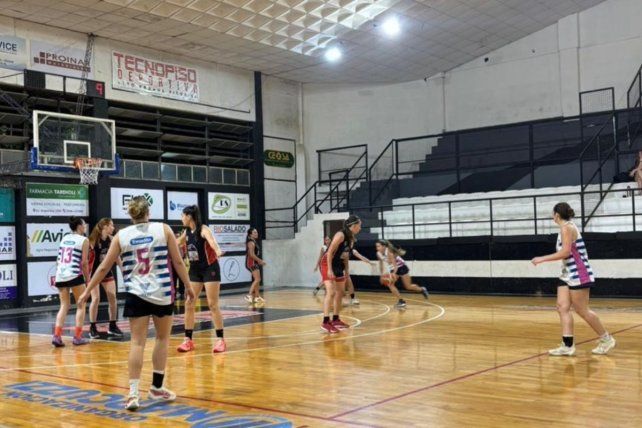CUST forzó un desempate ante Alma en una serie semifinal en el Clausura Femenino