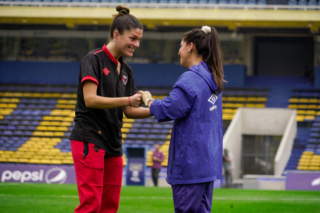 Central y Newells juegan en el Gigante el primer clásico femenino en AFA.