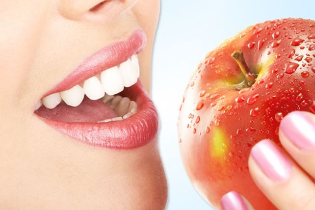 Alimentos para tener los dientes más blancos