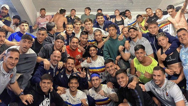 Antes de visitar el Grella, Colegiales se sacó la mufa