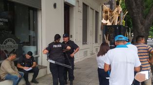 Un obrero herido tras el derrumbe de una medianera de una obra en construcción