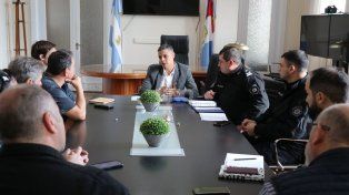 Autoridades del Ministerio de Seguridad, Policía, UTA y el municipio se reunieron buscando soluciones a los problemas de inseguridad del transporte