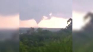 Un tornado tocó tierra en Entre Ríos, muy cerca del límite con Santa Fe