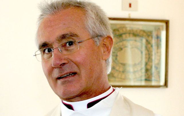 El sacerdote y contador del Vaticano acusado de participar de un plan para introducir de contrabando 28 millones de euros en Italia procedentes de Suiza.