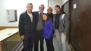 Tognoli y su familia, a poco de recibir el veredicto absolutorio.&nbsp;