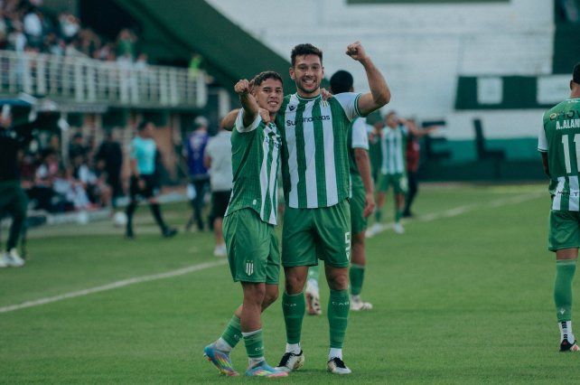 Banfield festejó de local.