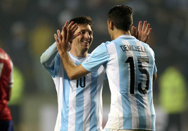 Argentina se metió en la final de la Copa con una victoria aplastante ante Paraguay