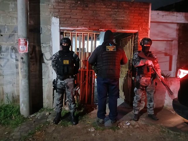 Otra de las casas allanadas por el crimen de Lucas Leonel Urrutia. 