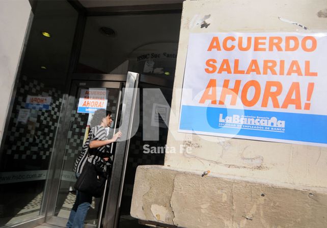 La Bancaria decidió un paro de 48 horas para el miércoles y jueves en reclamo de un acuerdo paritario