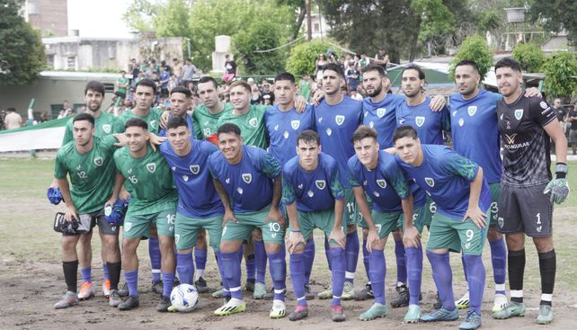 Copa Federación. Morning Star representará a la Rosarina. El domingo en el debut visitará a Beltrán FC. En el 2023 participó en la Copa Santa Fe y este fue el plantel en aquel torneo provincial.&nbsp;