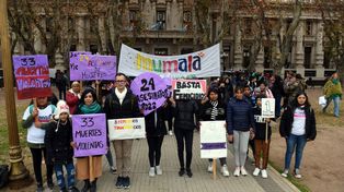 Las integrantes de Mumalá remarcaron la necesidad de que se implementen políticas de Estado para revertir la violencia hacia las mujeres y diversidades sexuales.