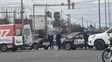 Violento choque entre un patrullero policial y una camioneta en avenida Perón e Iturraspe