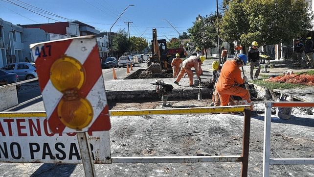 Trabajos de bacheo en la ciudad de Santa Fe