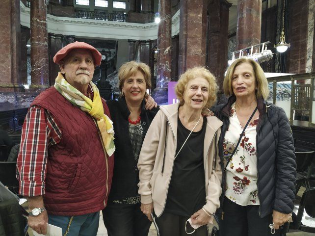 Bernardo Conde Narváez,, Marta Herrero, Marta Tarsia y Magdalena Allau.