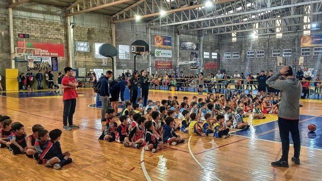 Paracao tendrá un encuentro de escuelitas de básquet.