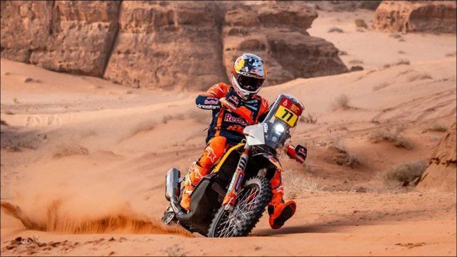 Rally Dakar: buena etapa de Luciano Benavides, que le pisa los talones al líder en motos