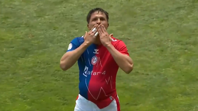 Gianluca Simeone le dedicó su gol de mitad de cancha a Eva Bargiela