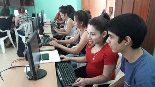 Unos 2.200 millones de jóvenes no tienen acceso a Internet