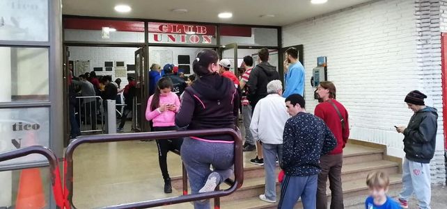 Unión, con casi 20.000 socios gracias al Clásico Santafesino