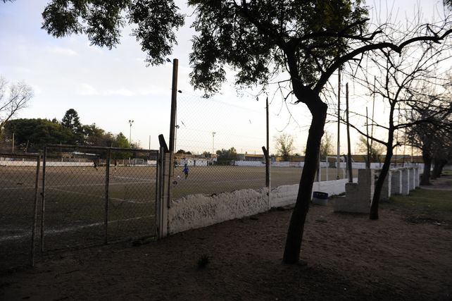 El fútbol sigue. La cancha del club Banco Nación se mudará dentro del complejo que se levantará sobre Rondeau.
