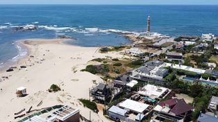 José Ignacio: una cadena humana salvó la vida de un empresario argentino