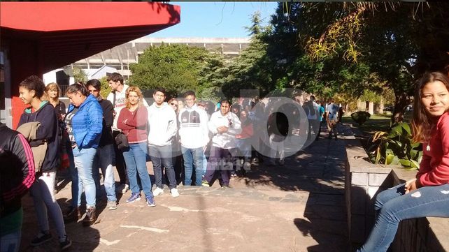 Incesante movimiento en la sede de Colón
