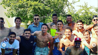 El festejo íntimo de los jugadores de Colón al ritmo de Los Palmeras