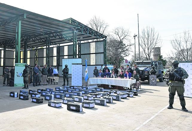 Santa Fe. Una de las noticias de la semana: 840 kilos de cocaína hallados en un camión cerca de Venado Tuerto.