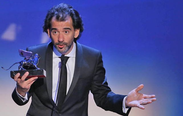 Aplausos. El director de “Mundo Grúa” y “El Bonaerense”