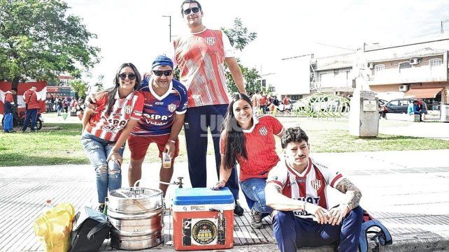 Todo el color de los hinchas de Unión para el debut copero ante Cruzeiro