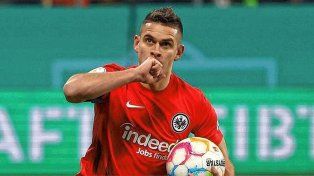 Rafael Borré descartó su regreso a River Plate.