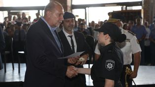 El gobernador Perotti participó del acto de egreso de 916 cadetes de policía