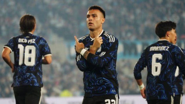 Lautaro Martínez, la figura en el abultado triunfo de la Selección ante Burkina Faso