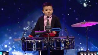 Un niño de cuatro años la rompió tocando el timbal y encantó al jurado en Got Talent Argentina.