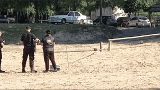 Villa Constitución: murió un nene de 6 años tras caerle un poste en un club