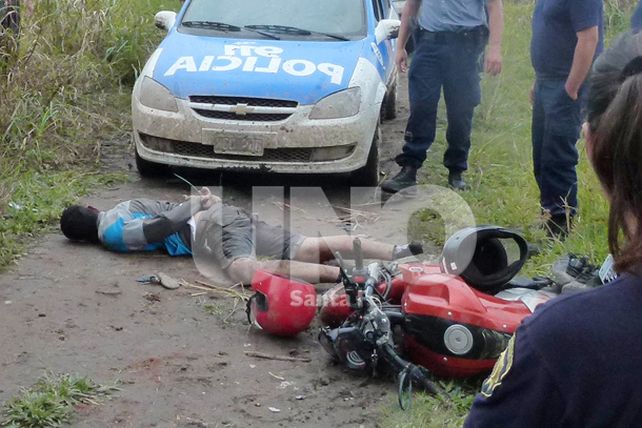 Cinematográfica persecución policial con una lluvia de balazos y dos delincuentes detenidos