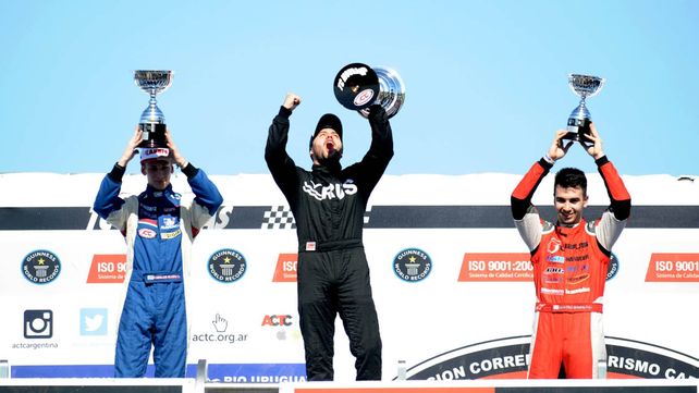 Maxi Vivot y Ayrton Londero ganaron en las pruebas del TC Mouras y TC Pistas Mouras respectivamente.&nbsp;