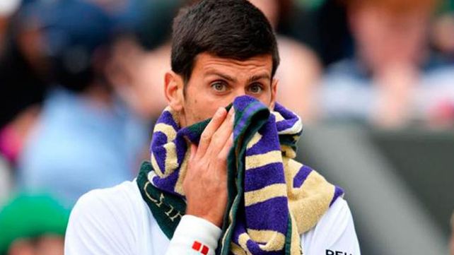 Los tenistas no paran de robar toallas en Wimbledon