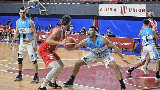 Unión enfrenta a Norte de Armstrong en la continuidad de la Liga Argentina de Básquet.