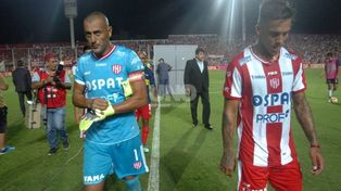 Unión sintió la expulsión de Martínez, Boca no perdonó y le amargó la fiesta