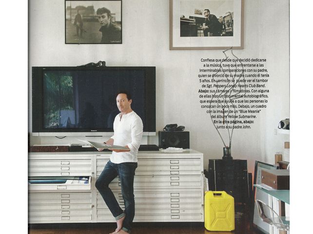 La vida de Julian Lennon a los 50 en su mansión de Francia