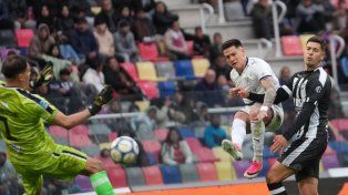 Independiente levantó cabeza con un gran triunfo ante Central Córdoba